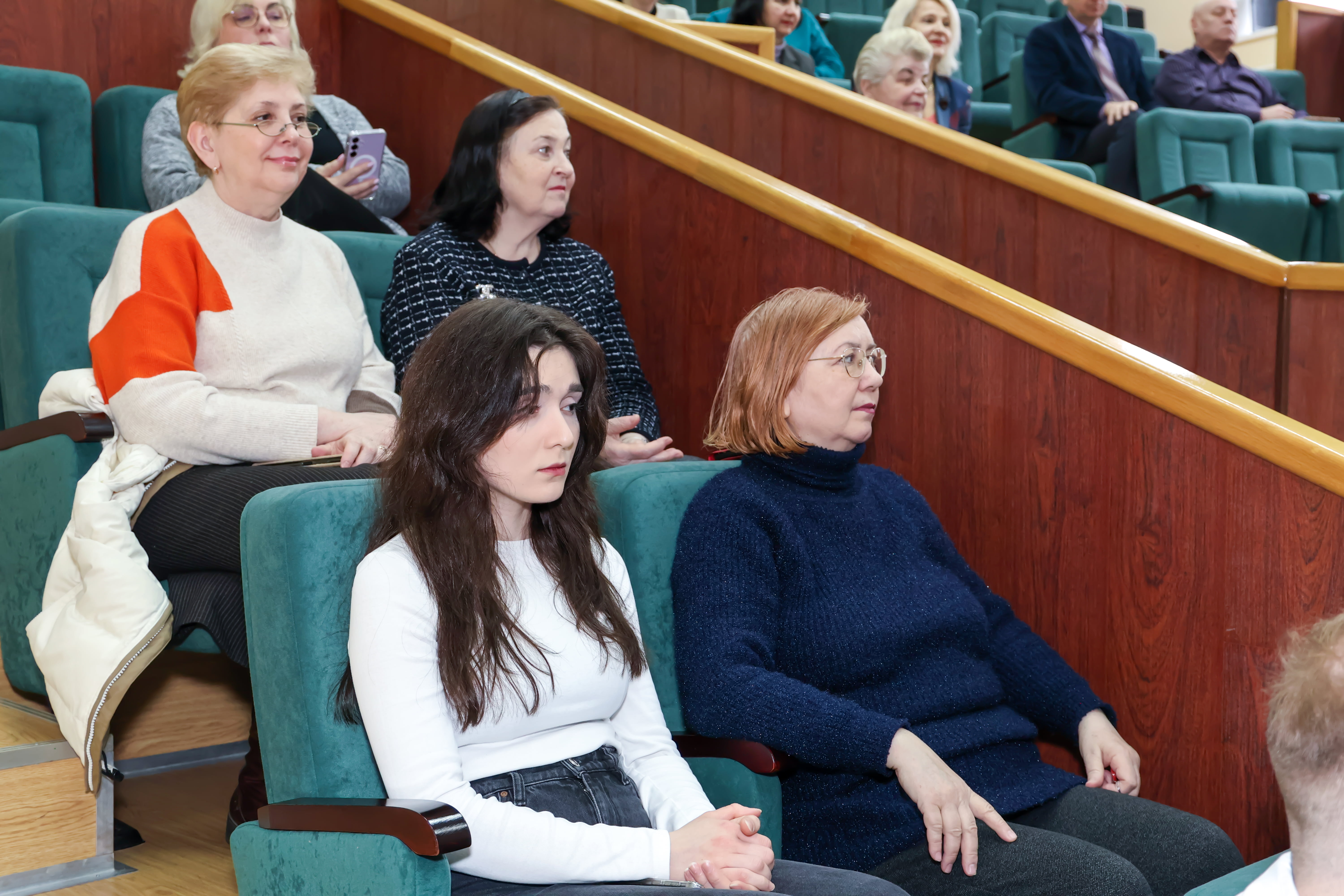 Единство поколений Единство поколений