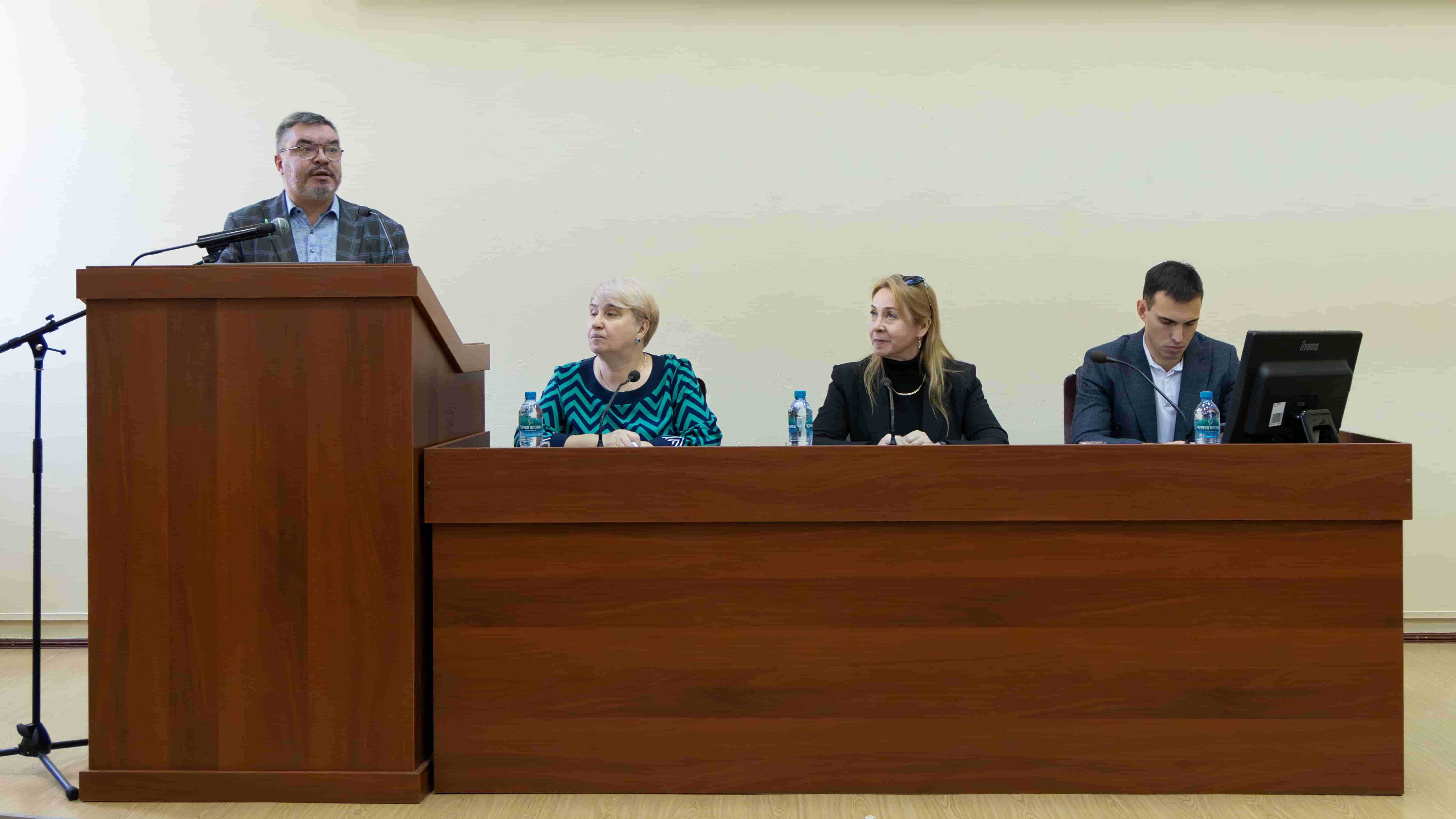 В Университете Вернадского прошли курсы повышения квалификации для учителей В Университете Вернадского прошли курсы повышения квалификации для учителей