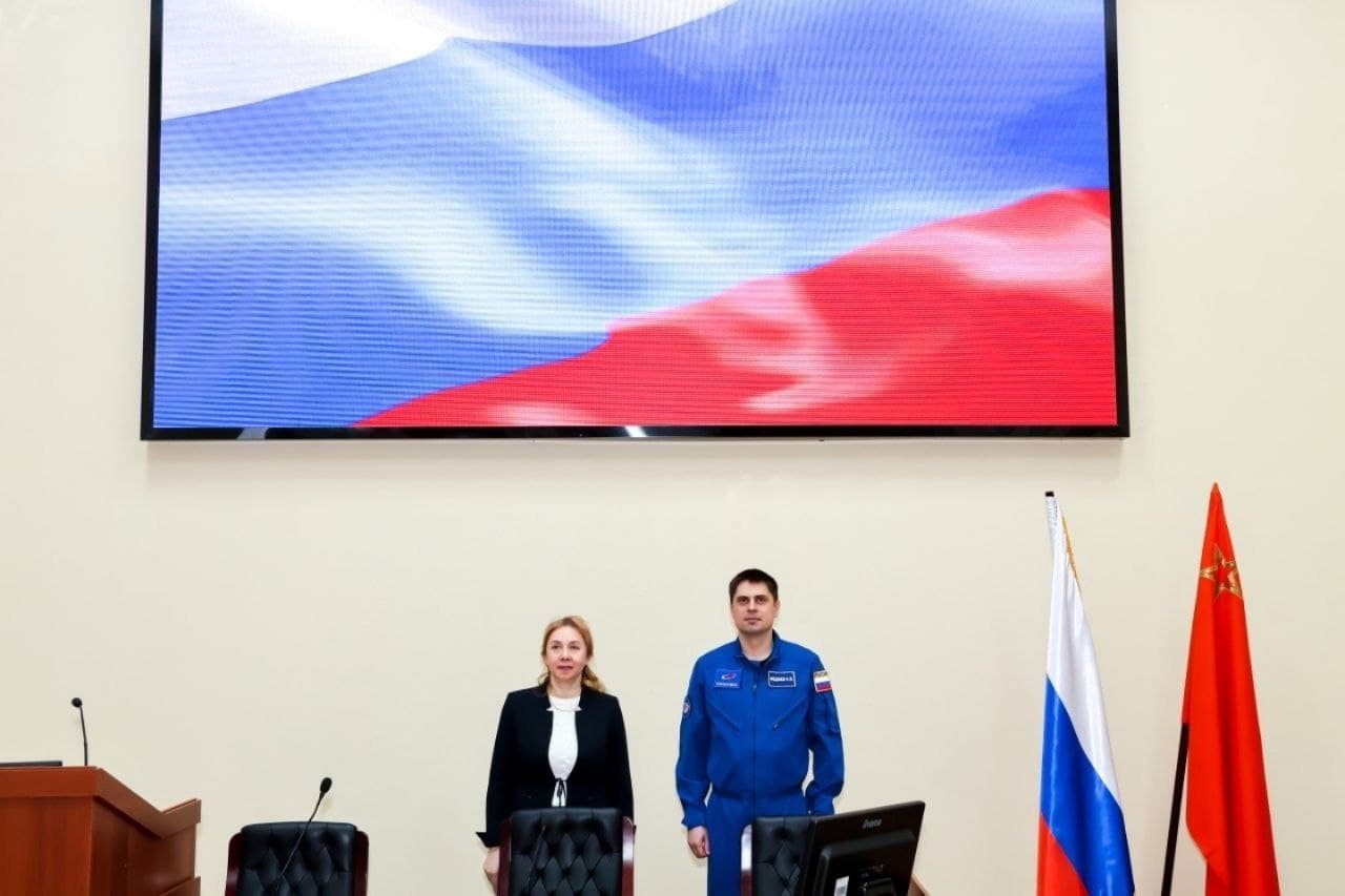 Космос ближе, чем кажется: студенты Университета Вернадского встретились с космонавтом-испытателем Андреем Федяевым Космос ближе, чем кажется: студенты Университета Вернадского встретились с космонавтом-испытателем Андреем Федяевым