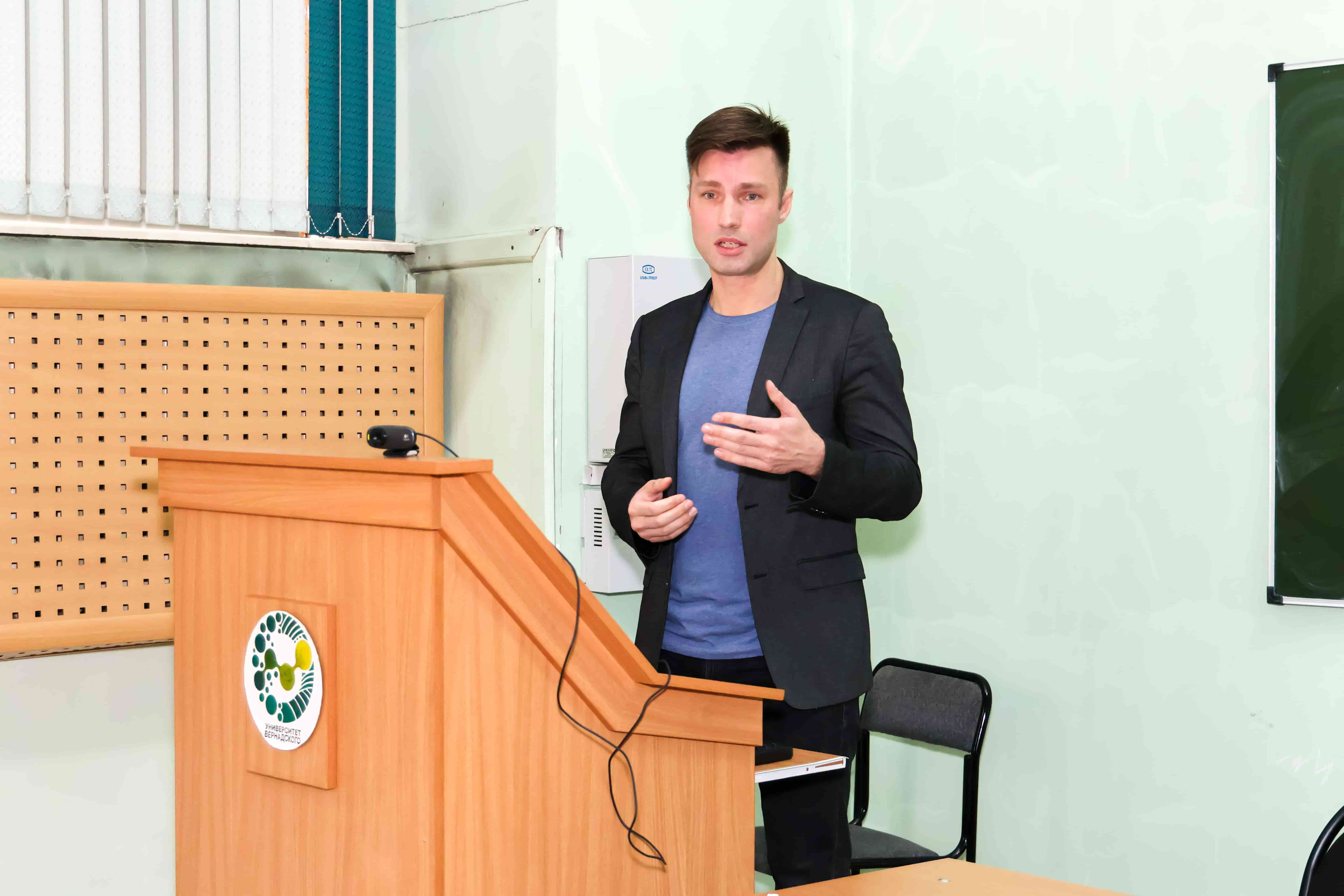 Векторы развития систем жизнеобеспечения территорий обсудили в Университете Вернадского