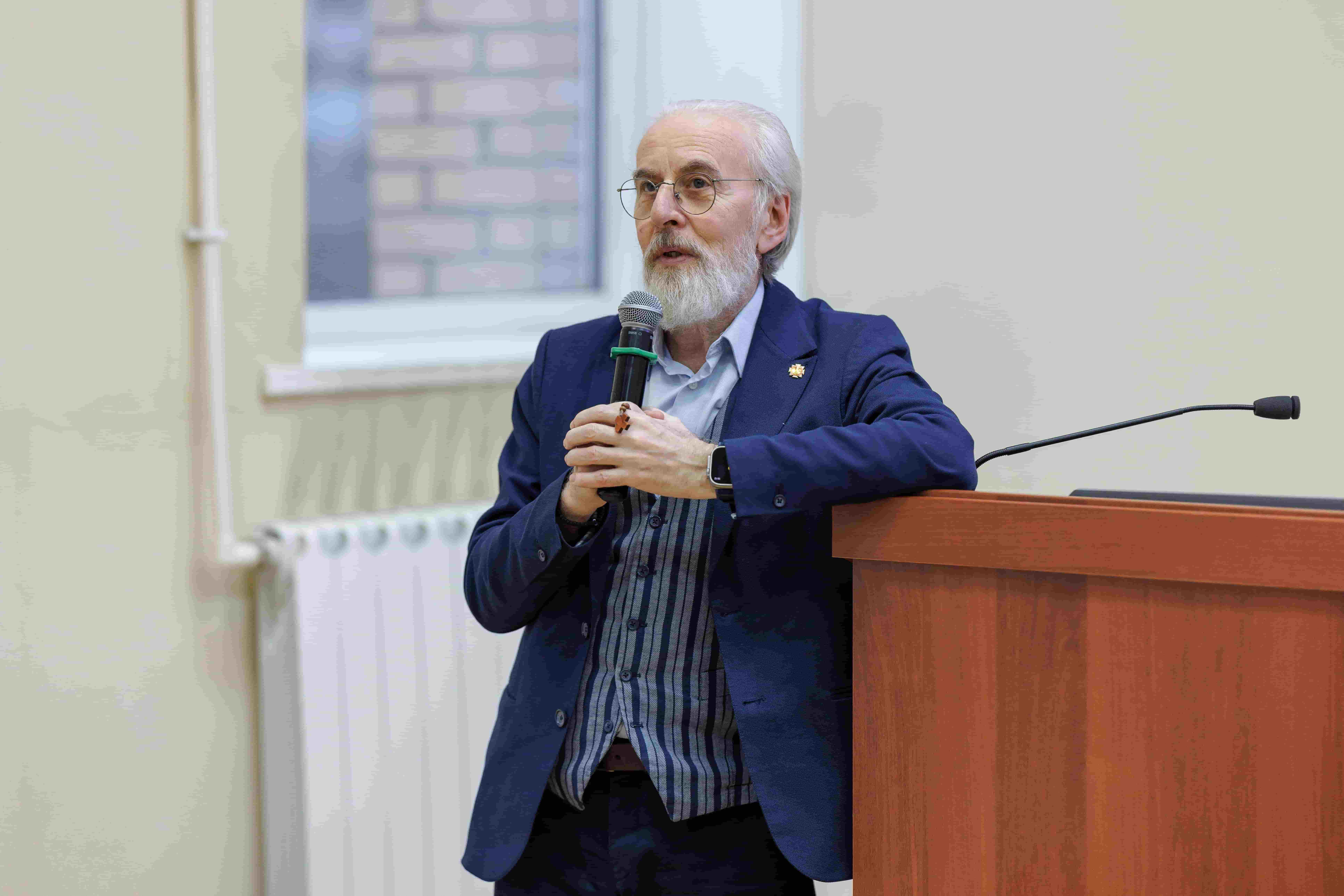 Просвещение и нравственность: в Университете Вернадского прошли Рождественские чтения Просвещение и нравственность: в Университете Вернадского прошли Рождественские чтения