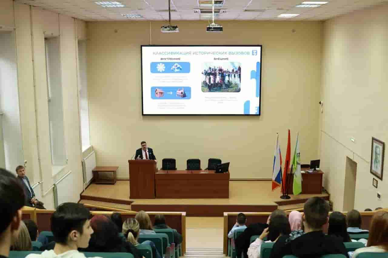Университет Вернадского принимает участие во втором сезоне Конкурса команд вузов по молодёжной политике